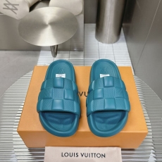 Louis Vuitton Slippers